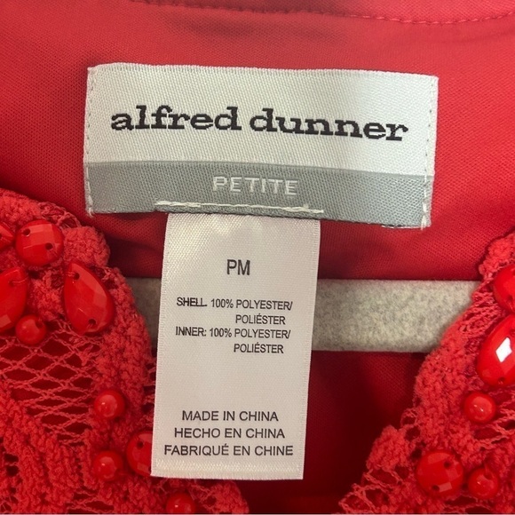Alfred Dunner Coral Crochet Blouse NWT - Picture 8 of 11